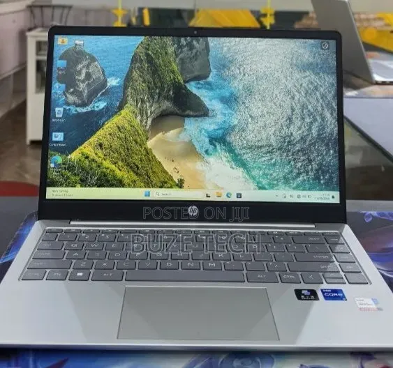 New Laptop HP Stream Notebook 16GB Intel Core i7 SSD 512GB
