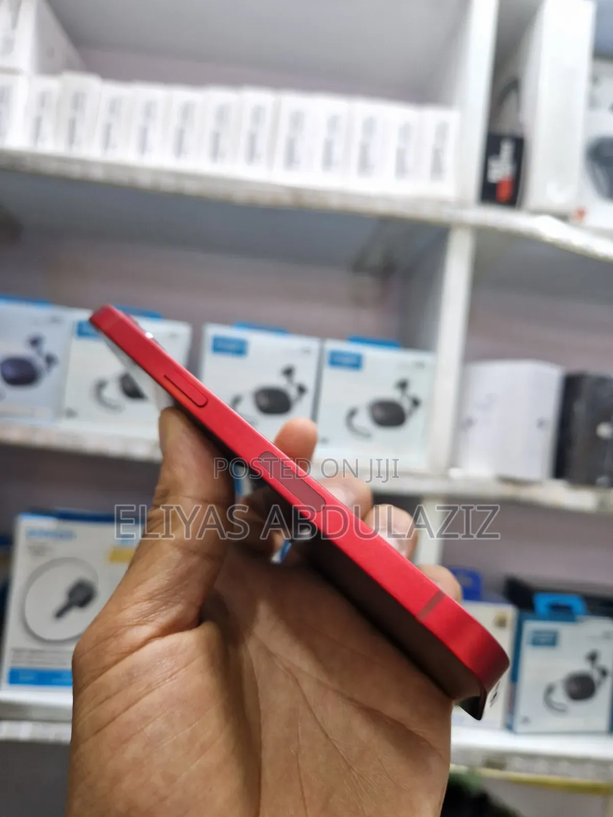 Apple iPhone 13 128 GB Red