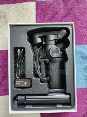 L9 3-Axis Smartgimbal Stabilizer Foldable With Built-in Extension Rod