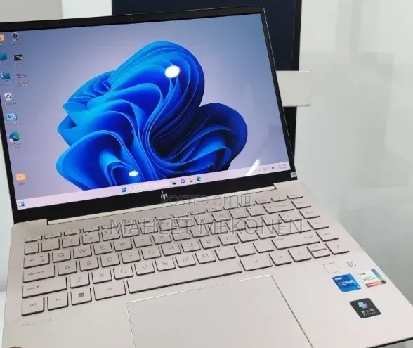 New Laptop HP Pavilion Dv4T 16GB Intel Core i5 SSD 1T