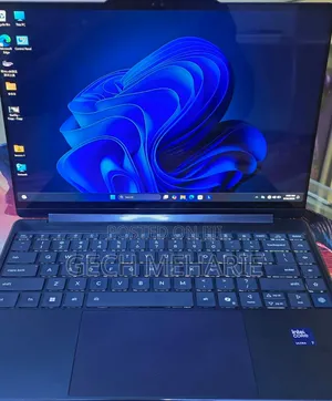 New Laptop Lenovo Yoga 9i 32GB Intel Core Ultra 7 SSD 1T