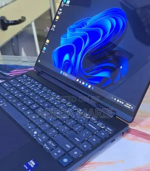 New Laptop Lenovo Yoga 9i 32GB Intel Core Ultra 7 SSD 1T