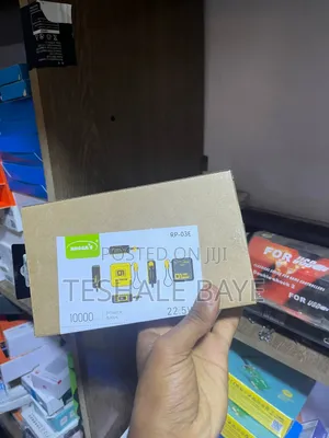 10000mAh 22.5W ፈጣን ቻርጅ ፖወር ባንክ (RP-03E)