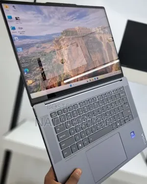 New Laptop Lenovo Yoga 9i 32GB Intel Core Ultra 7 SSD 1T