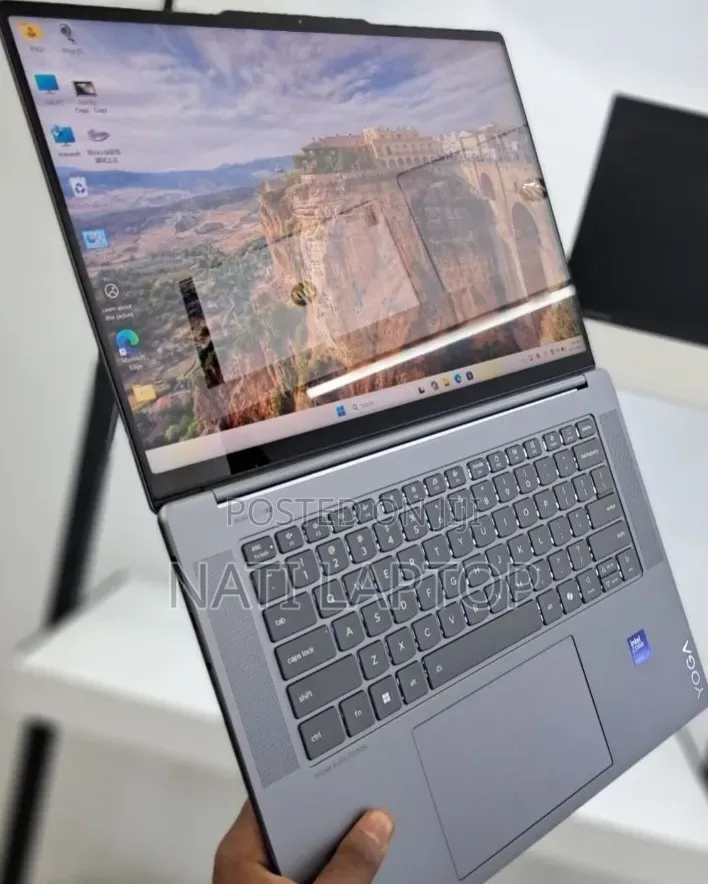 New Laptop Lenovo Yoga 9i 32GB Intel Core Ultra 7 SSD 1T