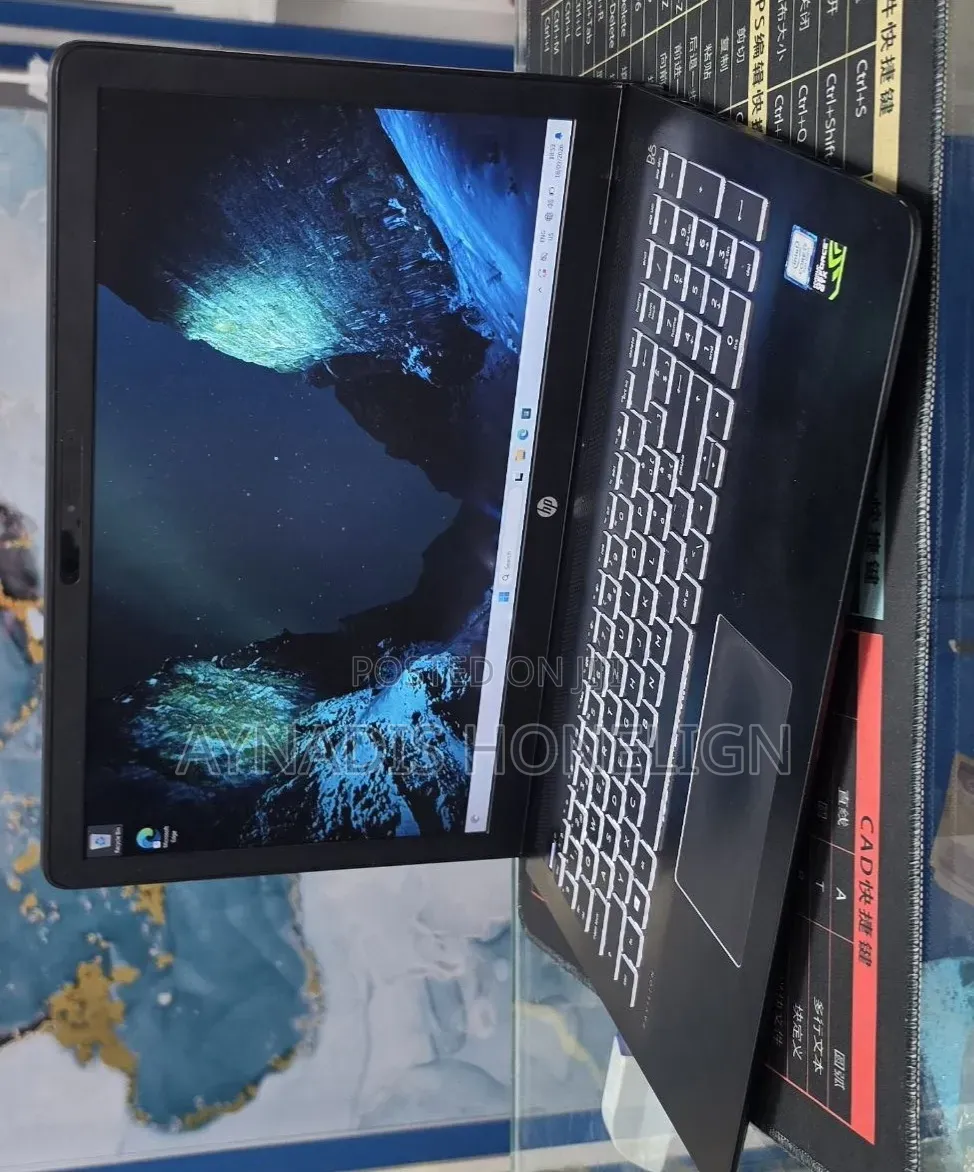 New Laptop HP Pavilion 15 16GB Intel Core i7 SSD 256GB