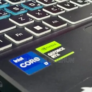 New Laptop Acer Predator Helios 16 16GB Intel Core i7 SSD 512GB