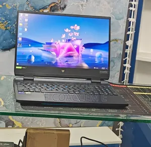 New Laptop Acer Predator Helios 300 16GB Intel Core i9 SSD 512GB