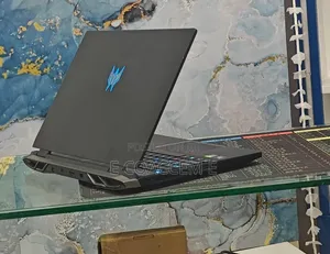 New Laptop Acer Predator Helios 300 16GB Intel Core i9 SSD 512GB