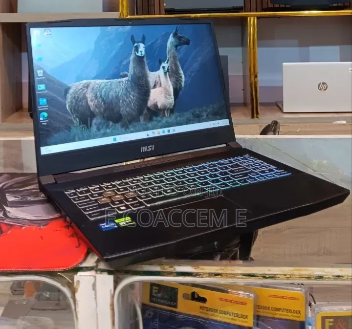 New Laptop MSI 16GB Intel Core i7 SSD 1T