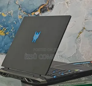 New Laptop Acer Predator Helios 300 16GB Intel Core i9 SSD 512GB