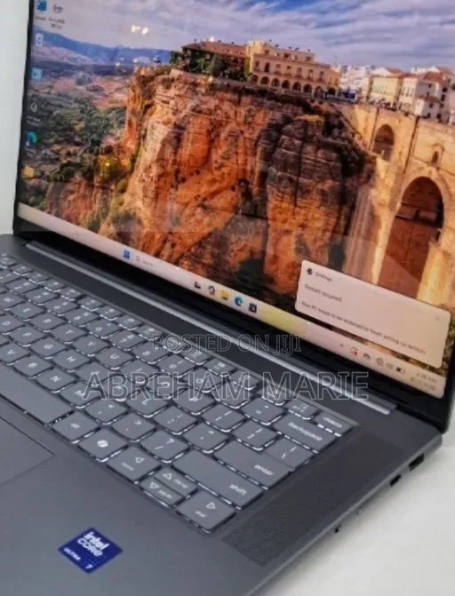 New Laptop Lenovo Yoga 11e 32GB Intel Core Ultra 7 SSD 1T