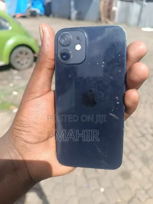 Apple iPhone 12 64 GB Black
