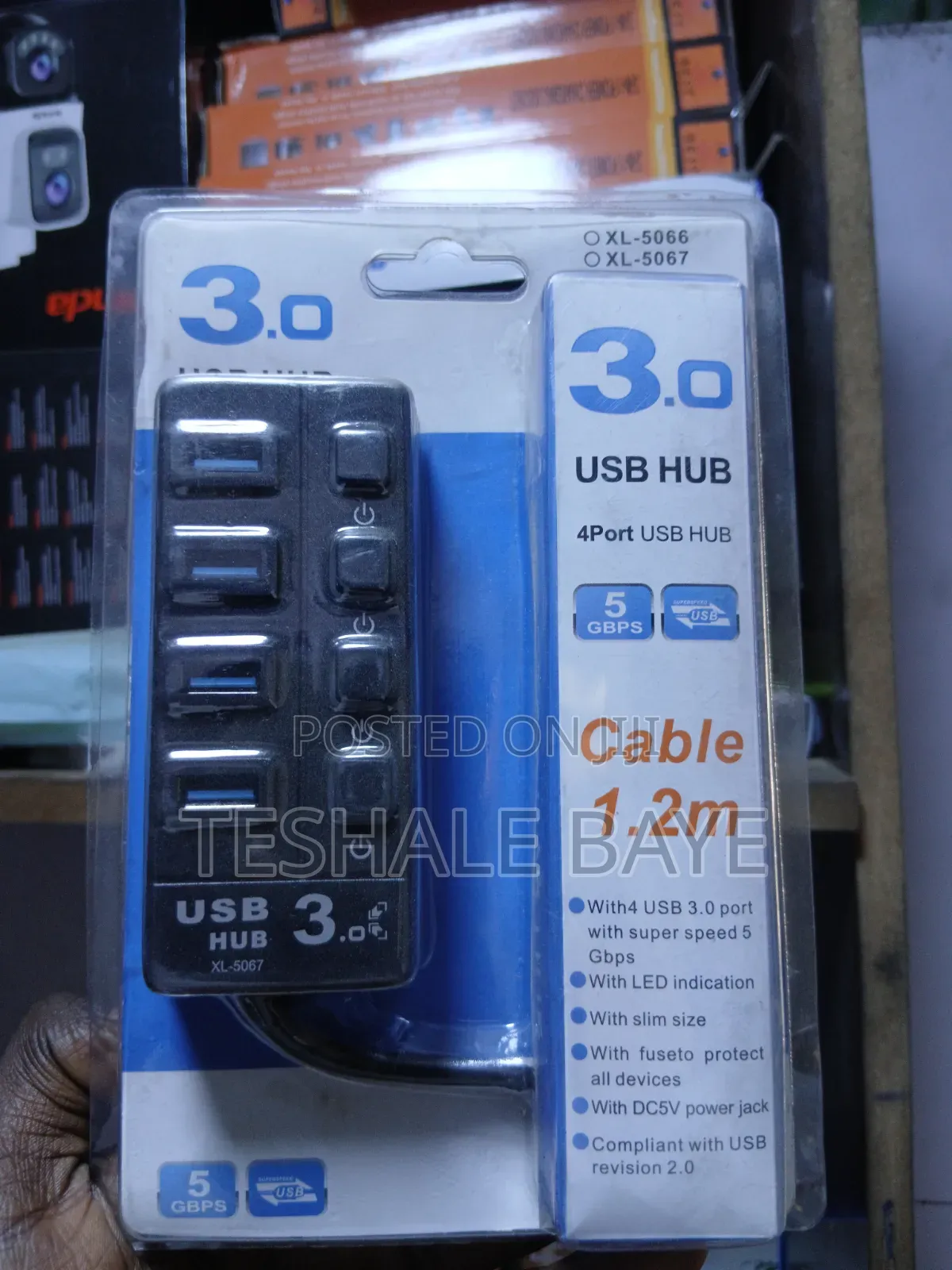 3.0 USB Hub (4-Port) Power Splitter
