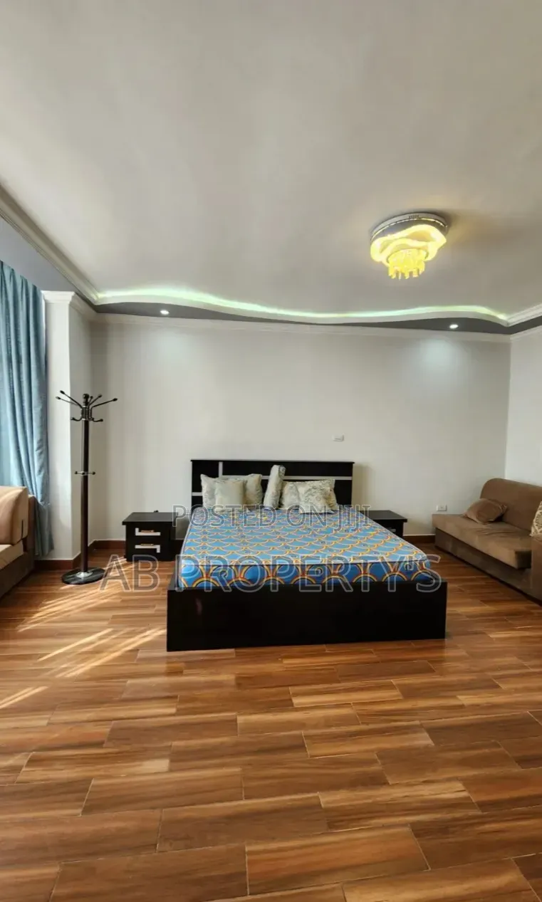 Furnished 3bdrm Apartment in ሰሚት ካንብሪጅ, Yeka for sale