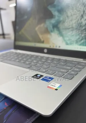 New Laptop HP Stream Notebook 16GB Intel Core i7 SSD 512GB