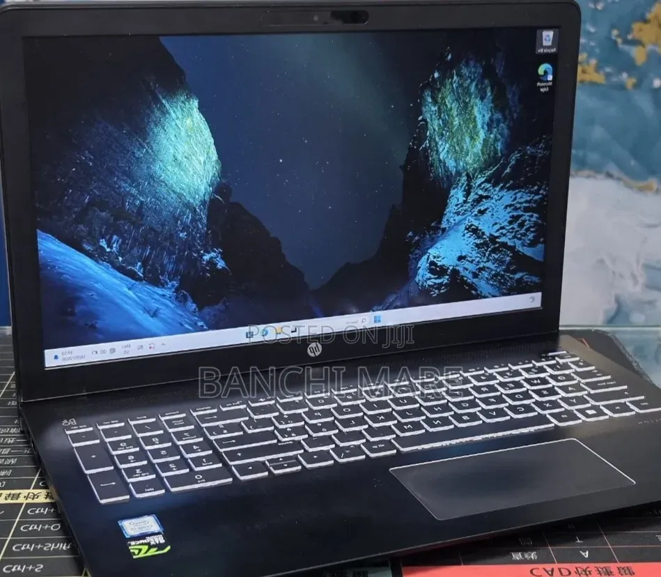 New Laptop HP Pavilion 15 16GB Intel Core i7 SSD 256GB