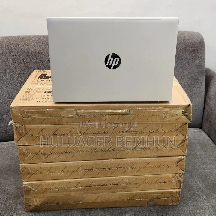 New Laptop HP ProBook 460 G11 16GB Intel Core Ultra 7 SSD 512GB