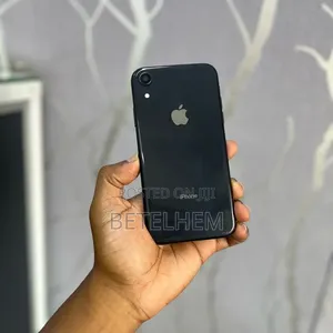 Apple iPhone XR 64 GB Black
