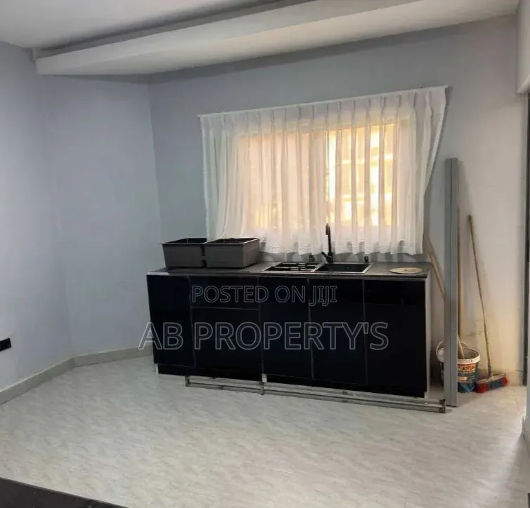 Furnished 2bdrm Apartment in ብ/ገብርኤል ላፍቶ ሞል, Kirkos for sale