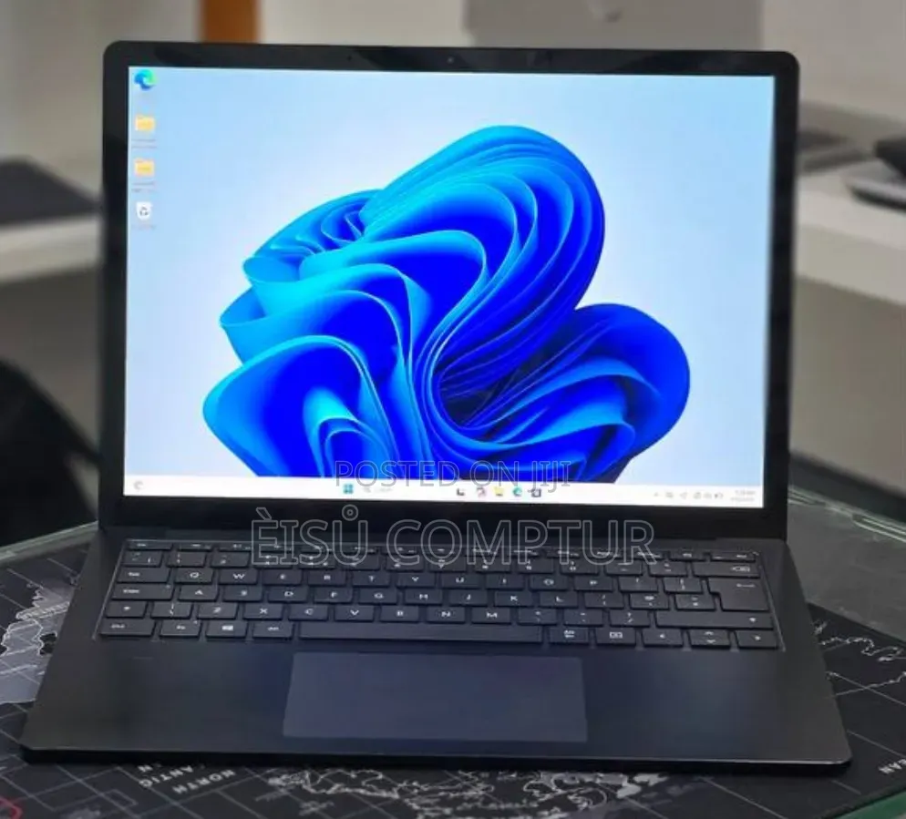 New Laptop Microsoft Surface Laptop 4 16GB Intel Core i7 SSD 512GB