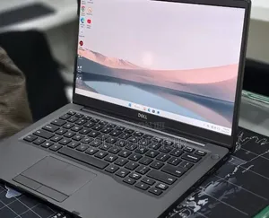 New Laptop Dell Latitude 7400 8GB Intel Core i7 SSD 512GB
