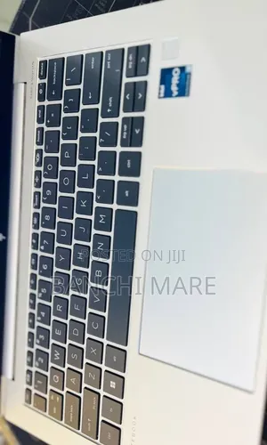 New Laptop HP EliteBook 840 G9 16GB Intel Core i7 SSD 512GB