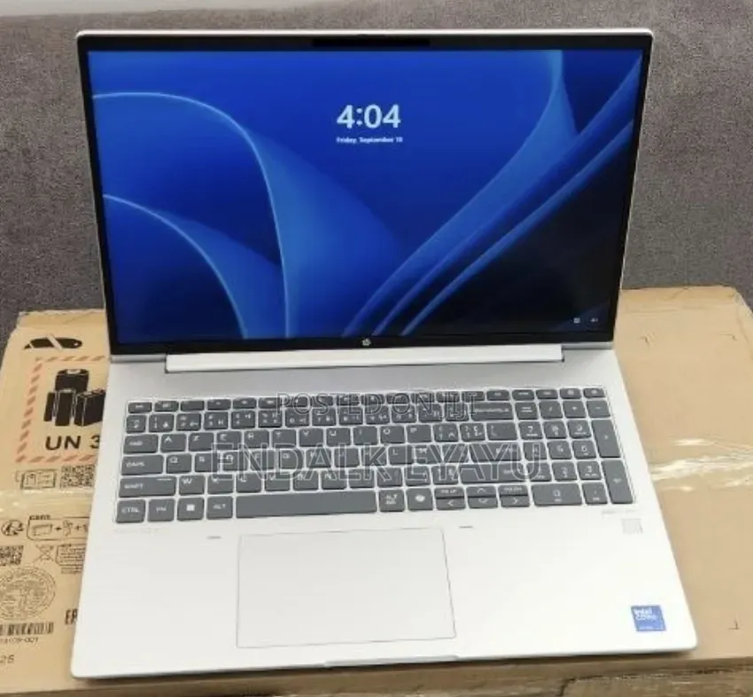 New Laptop HP ProBook 460 G11 16GB Intel Core Ultra 7 SSD 512GB
