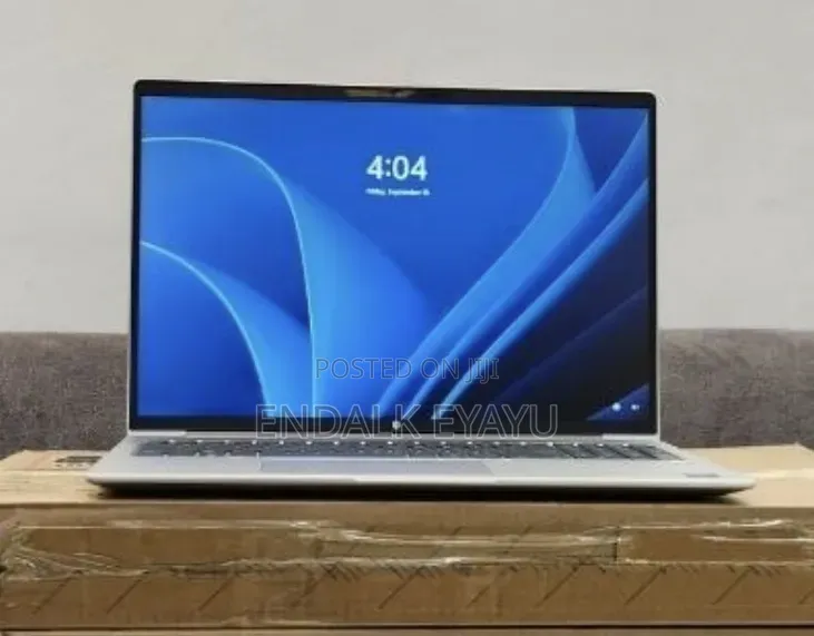 New Laptop HP ProBook 460 G11 16GB Intel Core Ultra 7 SSD 512GB