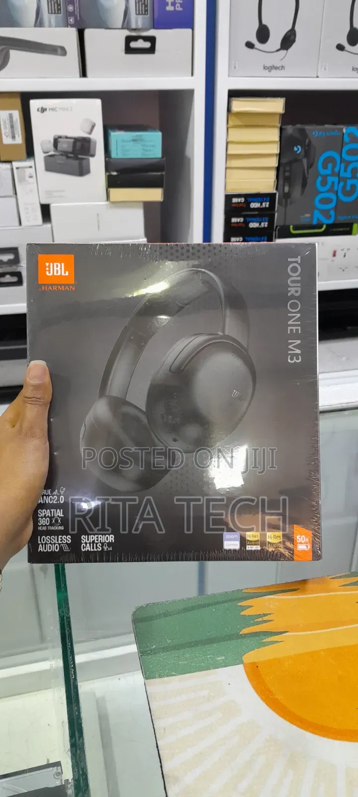  JBL Tour One M3