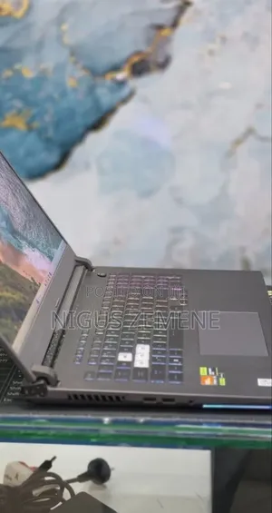 New Laptop Asus ROG Strix G15 16GB Intel Core i7 SSD 1T