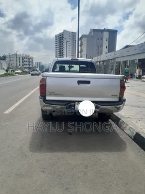 Toyota Tacoma 2005 Silver