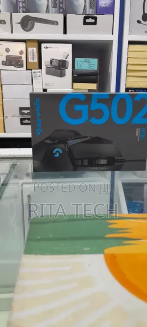  Logitech G502 HERO Gaming Mouse