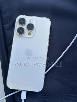 Apple iPhone 14 Pro 256 GB Gold