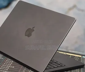 New Laptop Apple MacBook Pro 2024 M4 16GB Apple M4 SSD 512GB