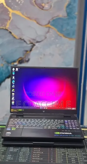 New Laptop Acer Predator Helios 16 16GB Intel Core i7 SSD 512GB