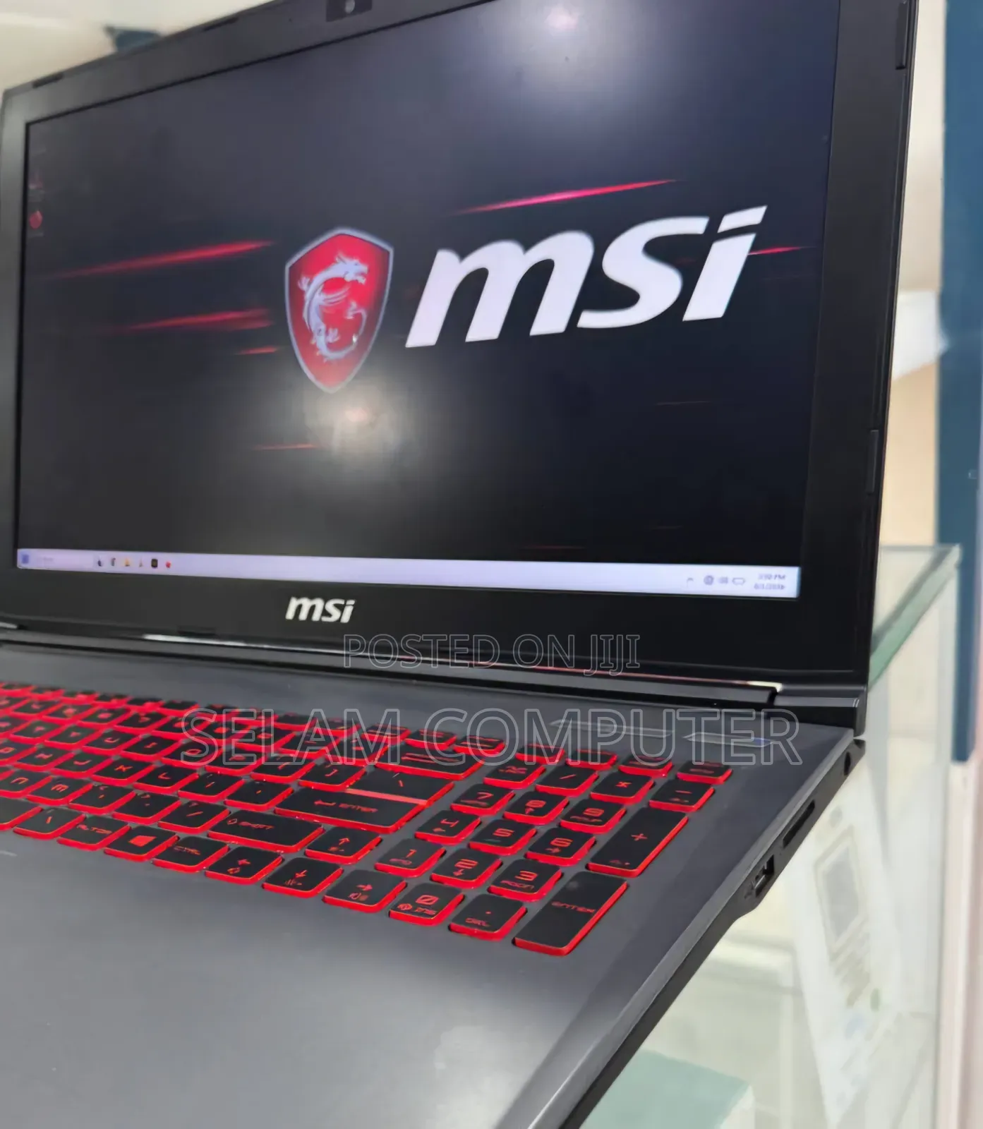 New Laptop MSI Pulse GL66 16GB Intel Core i5 SSD 256GB