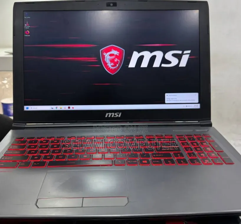 New Laptop MSI Pulse GL66 16GB Intel Core i5 SSD 256GB