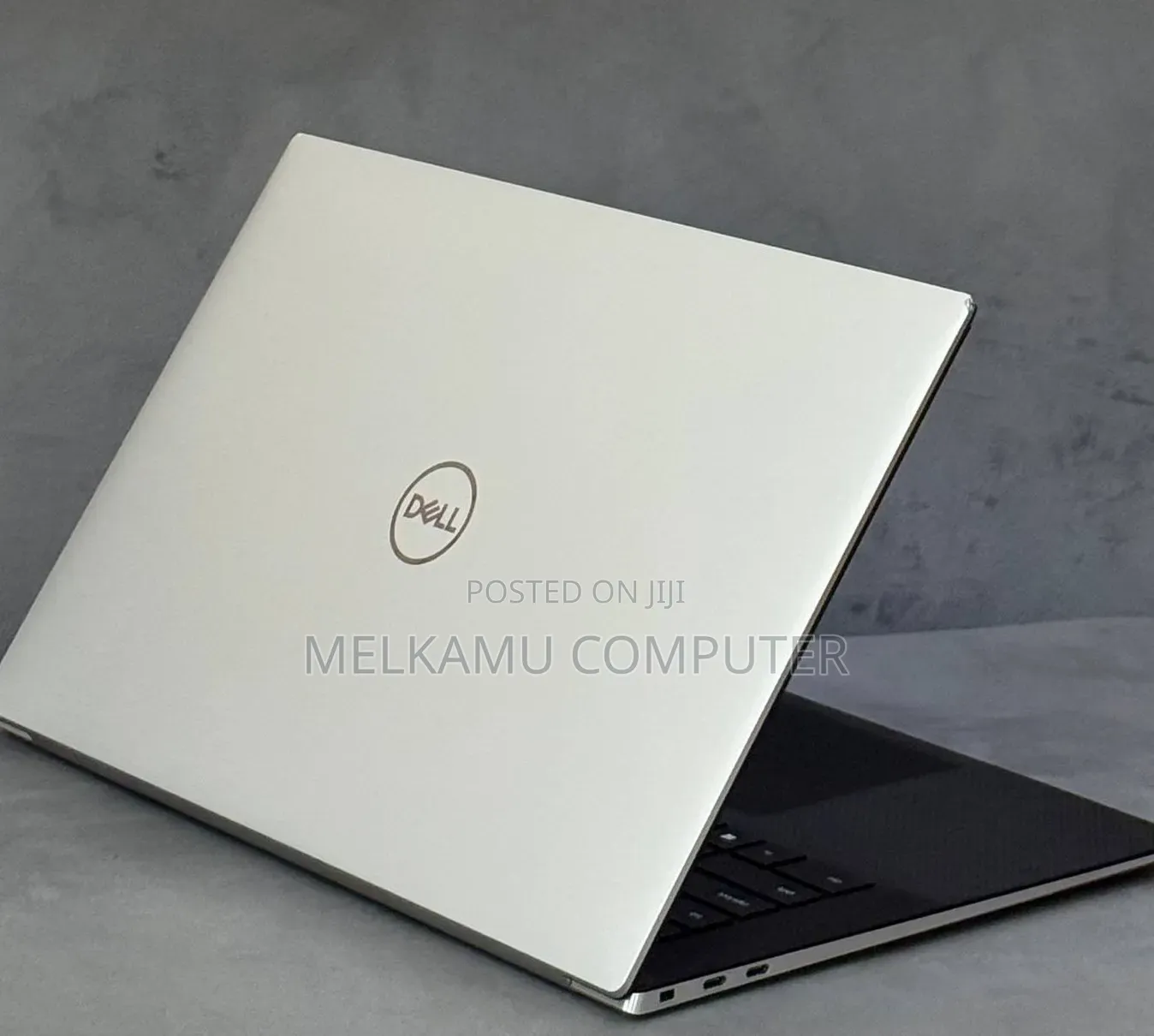 New Laptop Dell XPS 15 32GB Intel Core i7 SSD 512GB