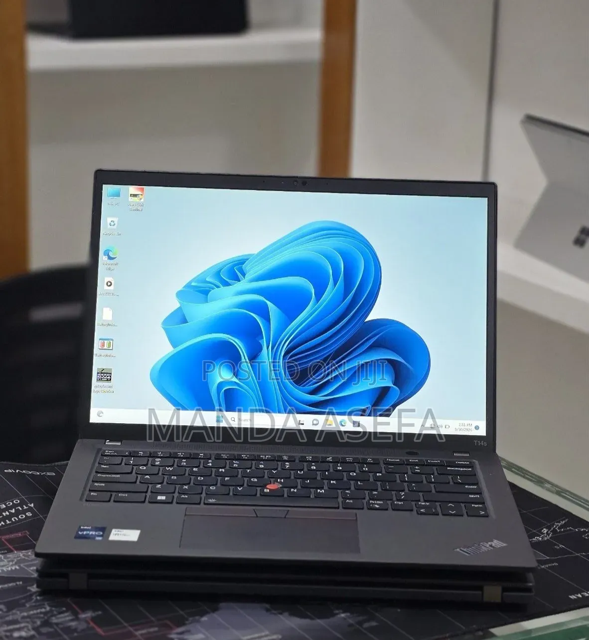 New Laptop Lenovo ThinkPad T14 16GB Intel Core i7 SSD 512GB