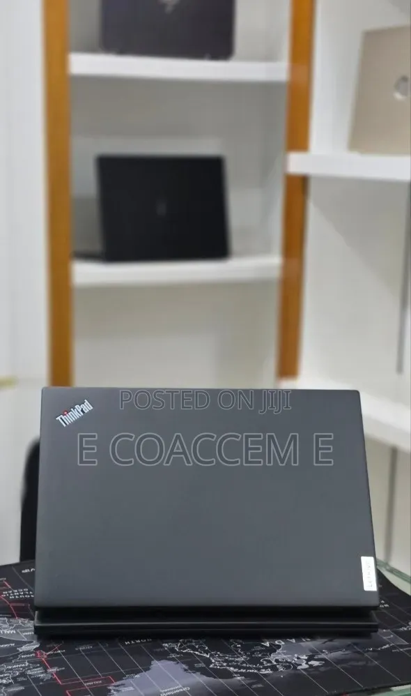 New Laptop Lenovo 16GB Intel Core i7 SSD 512GB