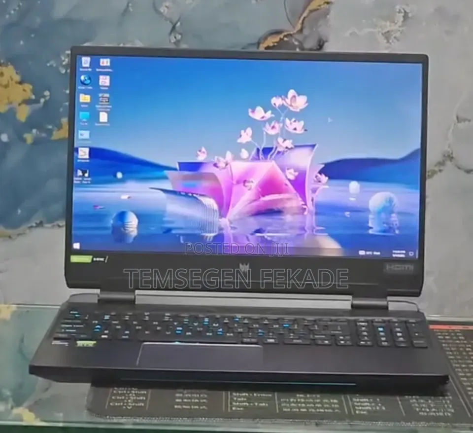 New Laptop Acer Predator Helios 300 16GB Intel Core i9 SSD 512GB