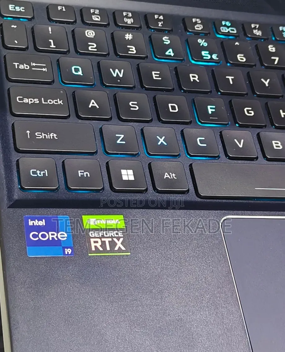 New Laptop Acer Predator Helios 300 16GB Intel Core i9 SSD 512GB