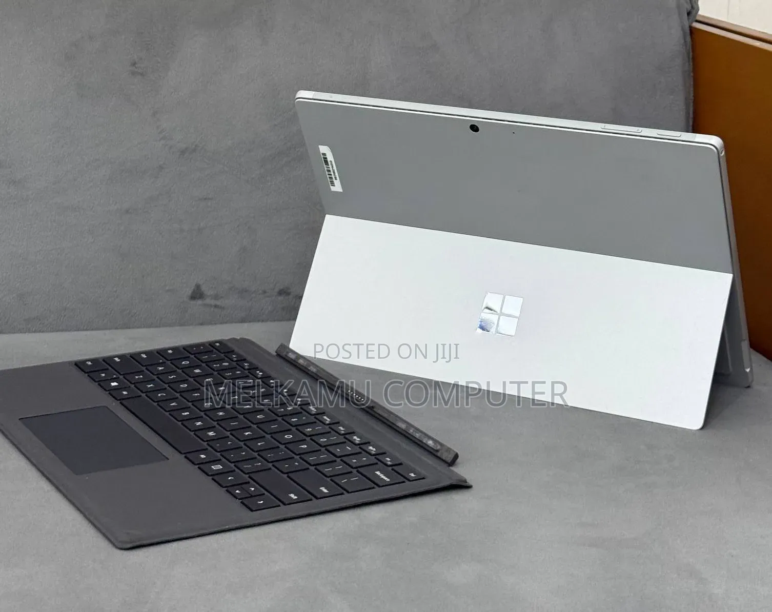 New Laptop Microsoft Surface Pro 7+ 16GB Intel Core i5 SSD 256GB