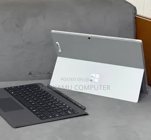 New Laptop Microsoft Surface Pro 7+ 16GB Intel Core i5 SSD 256GB