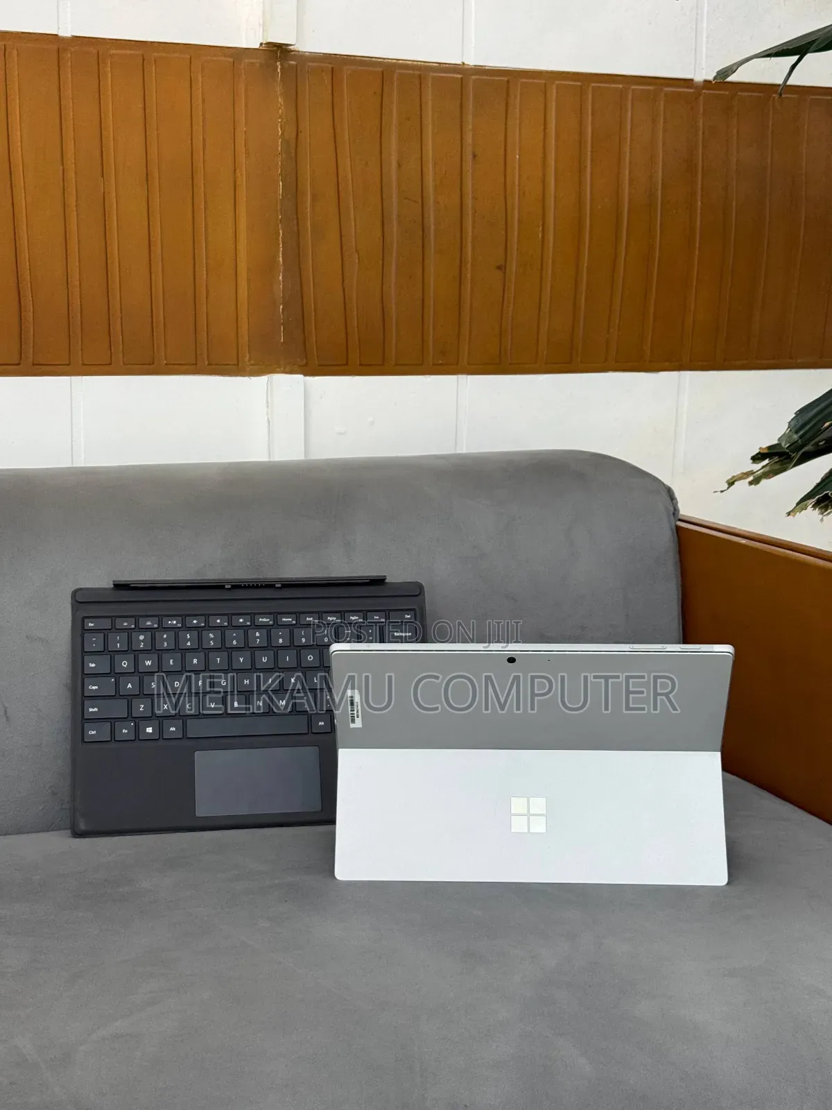 New Laptop Microsoft Surface Pro 7+ 16GB Intel Core i5 SSD 256GB