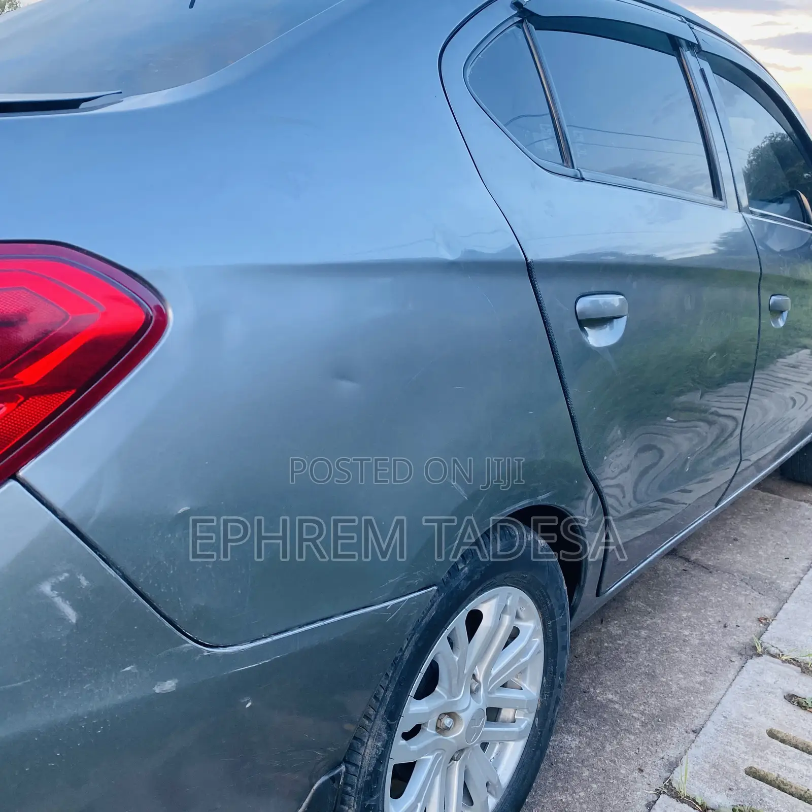 Mitsubishi Attrage 2021 Gray