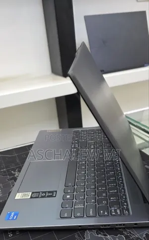 New Laptop Lenovo IdeaPad S10 8GB Intel Core i5 SSD 512GB