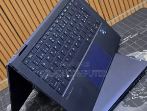 New Laptop HP x360 310 G2 32GB Intel Core i7 SSD 1T