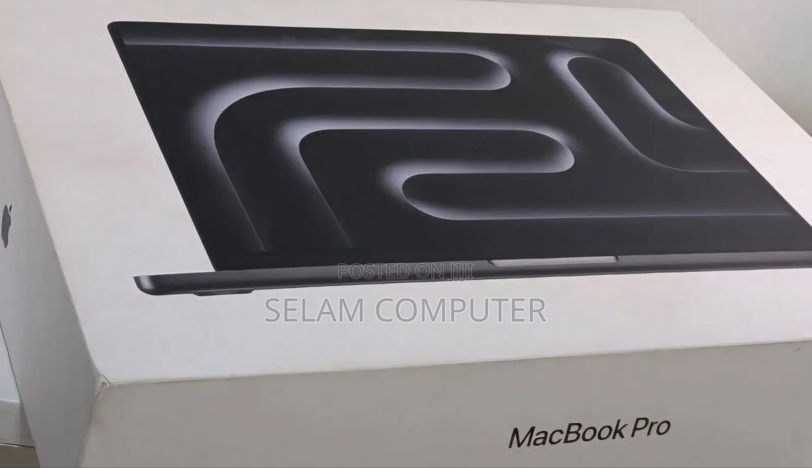 New Laptop Apple MacBook Pro 2024 M4 24GB Intel Core i7 SSD 1T